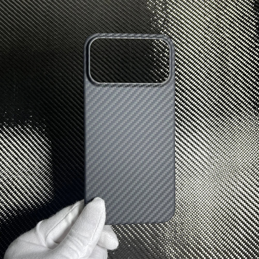 Real Carbon Fiber Case for Magsafe Magnetic  for Iphone 17 Pro Max  Ultra Thin Aramid Phone Cover for Iphone 17 Pro Carbon Case